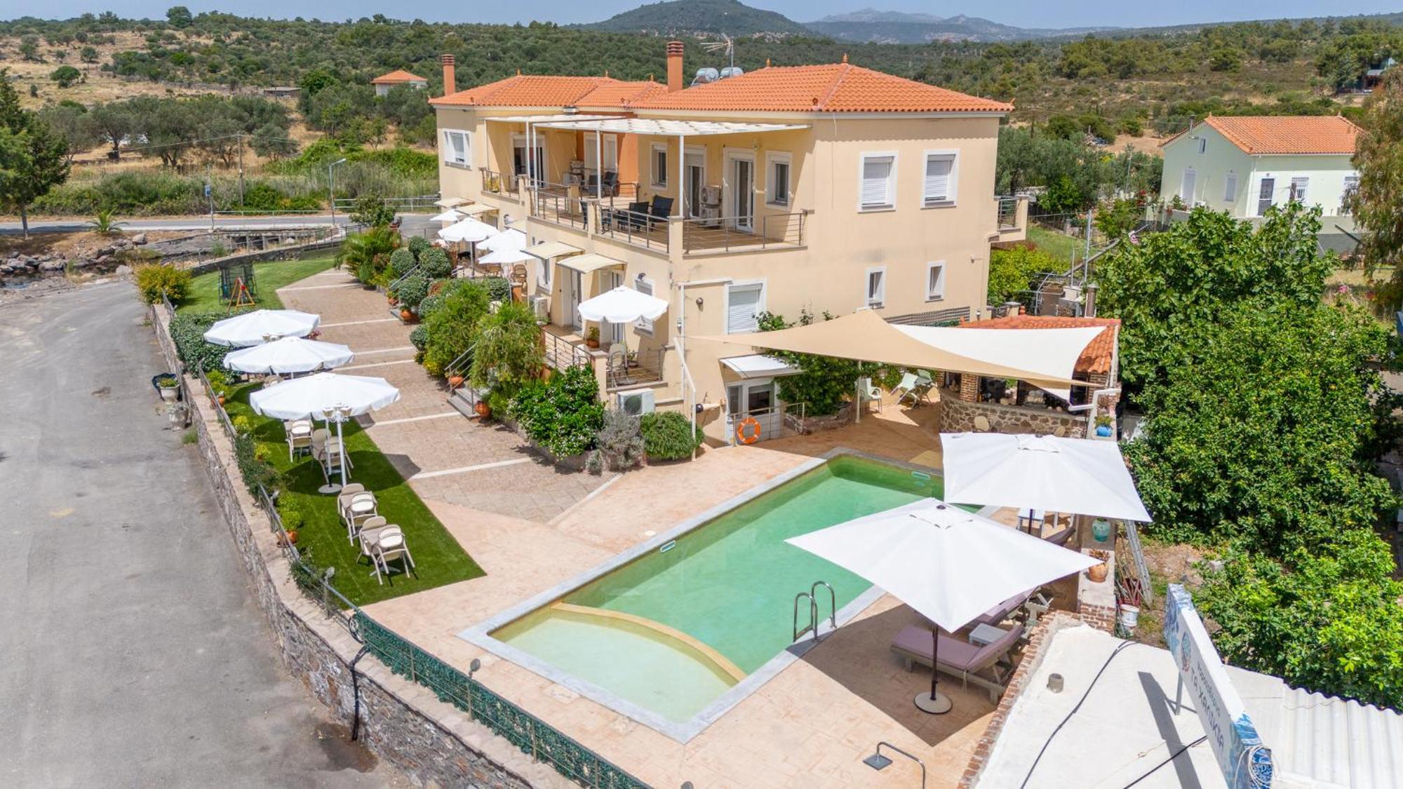 Palaiologou Panorama Apartments Mantamádos Exterior photo